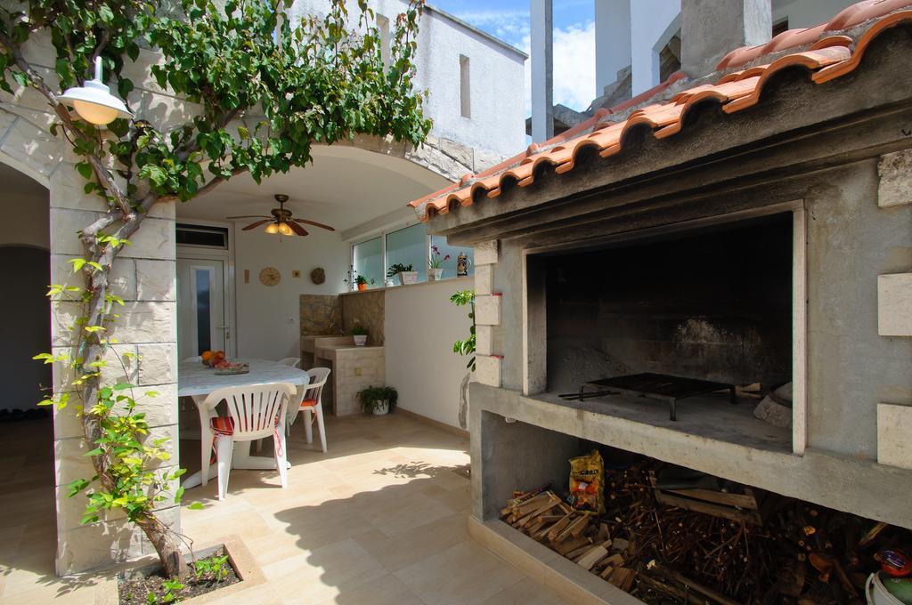 Hella Apartments Trogir Ruang foto