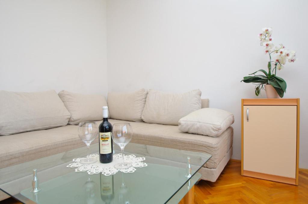Hella Apartments Trogir Bagian luar foto