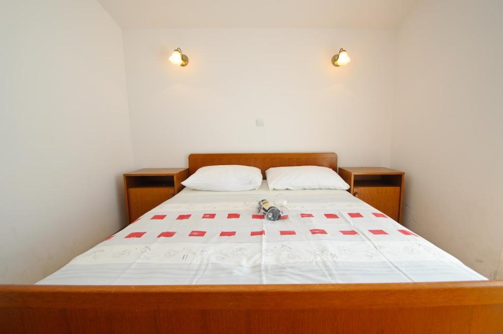 Hella Apartments Trogir Bagian luar foto